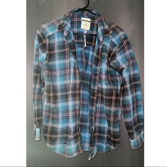 American Eagle Outfitters Tops - Set of 2 American Eagle flannels